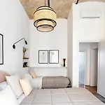 Comfortable Luxury Apartments Near The Colosseum - Rome Hotel Azzano Decimo