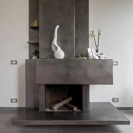 Hotel Comfortable Luxury Near The Colosseum - Rome 3*