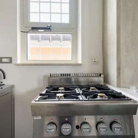 Comfortable Luxury Near The Colosseum - Rome 3* Azzano Decimo