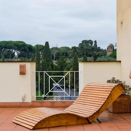 Hotel Comfortable Luxury Near The Colosseum - Rome 3*