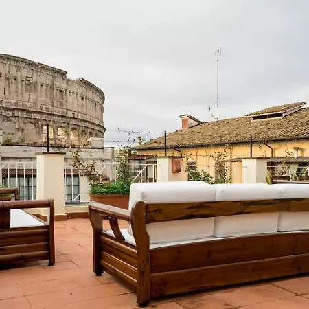 Hotel Comfortable Luxury Apartments Near The Colosseum - Rome Azzano Decimo