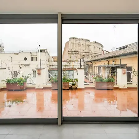 Hotel Comfortable Luxury Near The Colosseum - Rome 3*