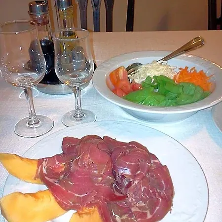 Comfortable Luxury Apartments Near The Colosseum - Rome Hotel 3*