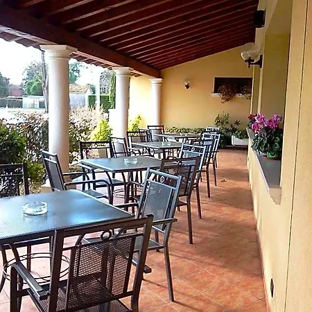 Comfortable Luxury Apartments Near The Colosseum - Rome 3* Azzano Decimo