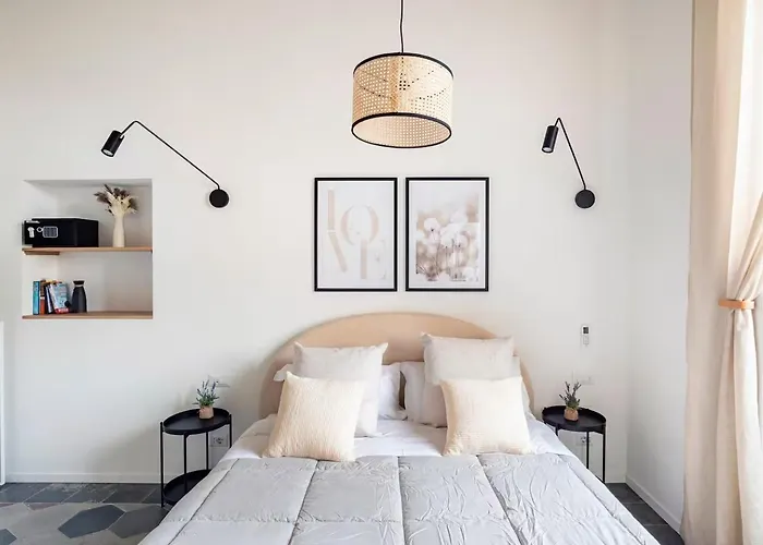 Szálloda Comfortable Luxury Near The Colosseum - Rome 3*