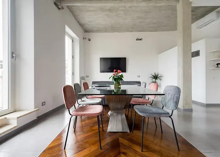 Szálloda Comfortable Luxury Near The Colosseum - Rome 3*